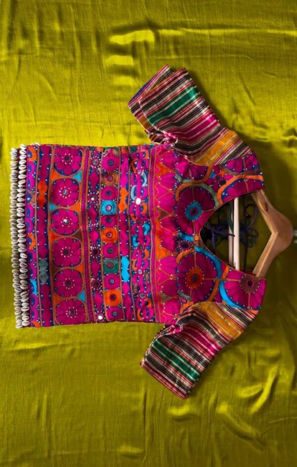 Aesthetic Navratri Special Blouse